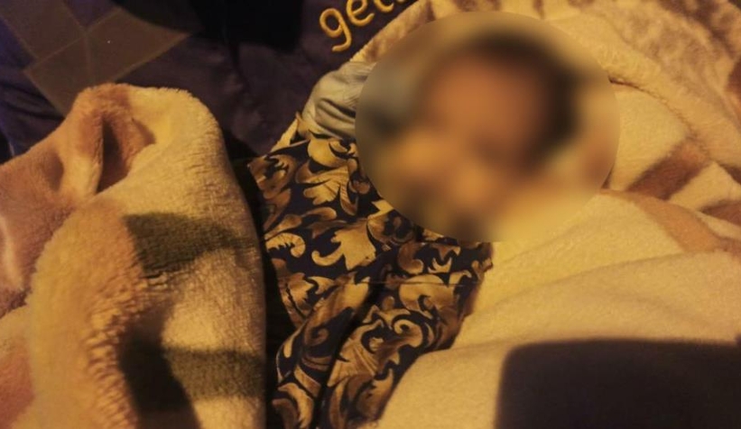 Kan donduran olay; Bebeği çantaya koyup sokağa bıraktılar