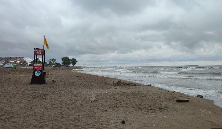 Kandıra sahillerinde hafta sonu denize girişler yasaklandı