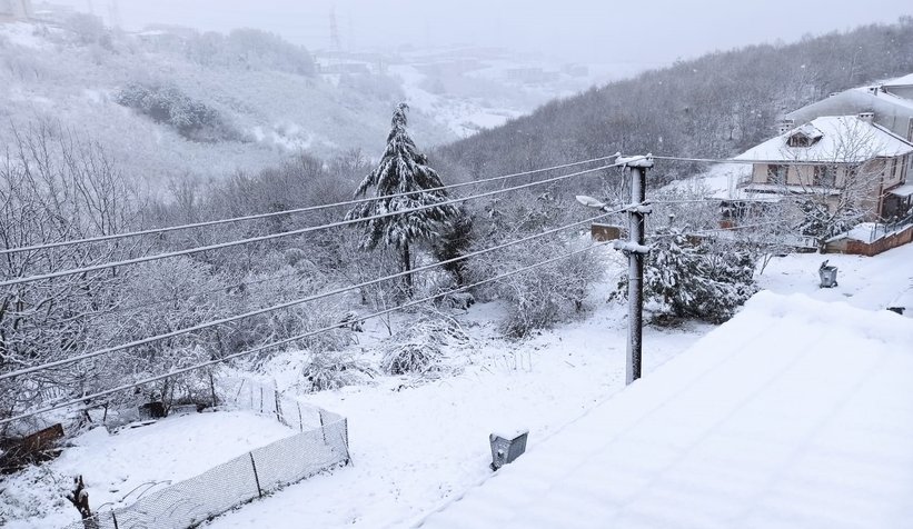 Kar geri döndü; Sakarya güne böyle uyandı