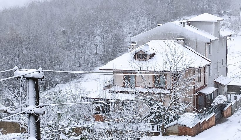 Kar geri döndü; Sakarya güne böyle uyandı