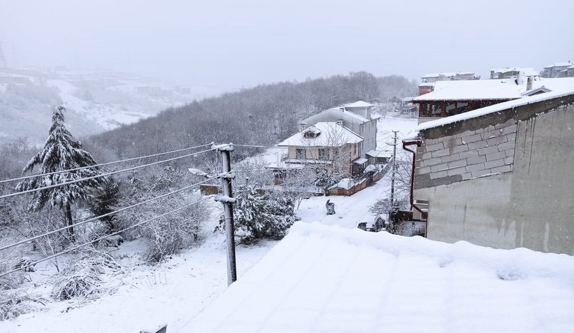 Kar geri döndü; Sakarya güne böyle uyandı