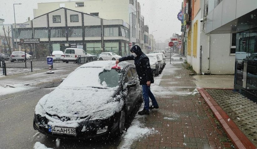 Kar geri döndü; Sakarya güne böyle uyandı
