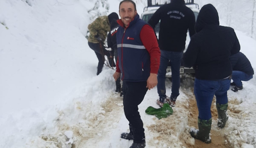 Kar yağdı yaylalara akın ettiler