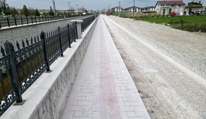 karacasunun-yeni-cadde-ve-yasam-alani-hizla-tamamlaniyortvpkdza5qk