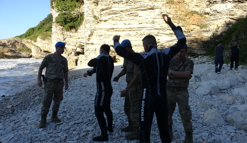 Karadeniz'de facia; Bir kişi kurtuldu, 1 kişi kayıp