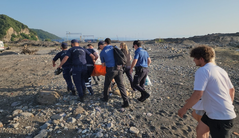 Karadenizde boğulan üniversitelinin cesedine ulaşıldı