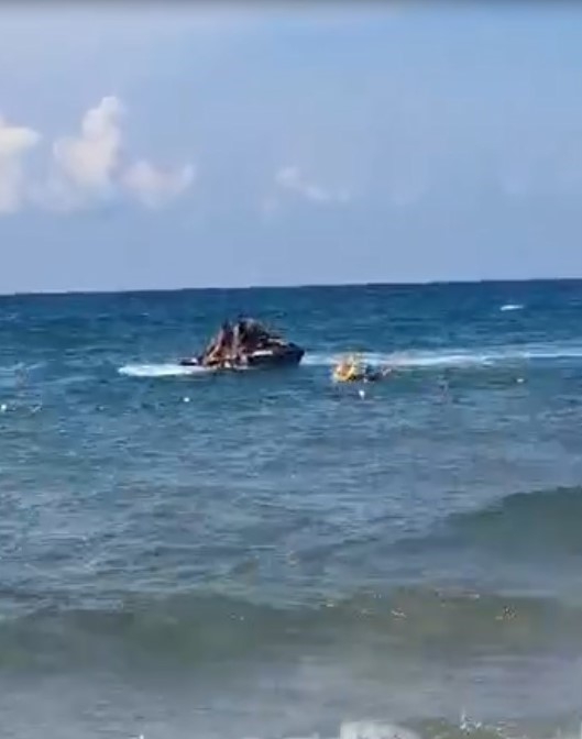 Karadenizde can pazarı kamerada; 4 kişi kurtarıldı