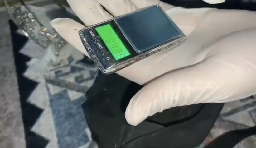 karakoy-de-zehir-tacirlerine-operasyonn2fzeu9cme