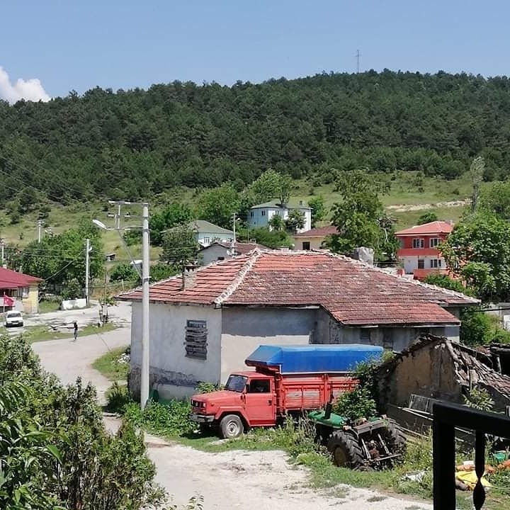 Karantinadaki mahalleden ilk ölüm haberi geldi