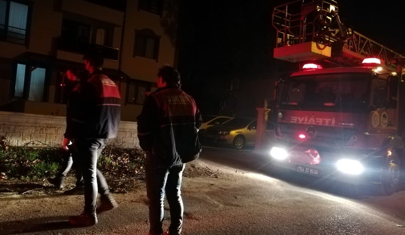 Karantinaydı, odada mahsur kaldı