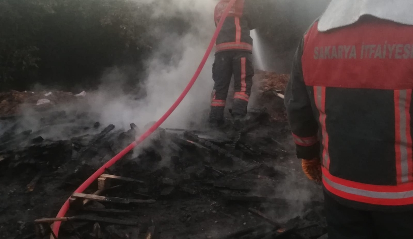 Karapürçek'te atölye yangını