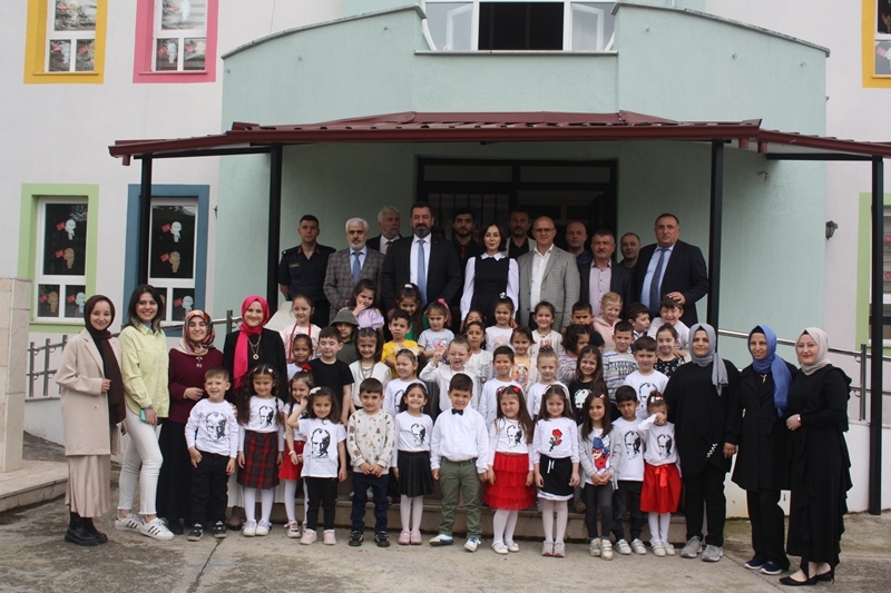 Karapürçek'te yıl sonu sergisi düzenlendi