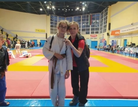 Karapürçekli judocular Bulgaristan'dan madalyalarla döndü