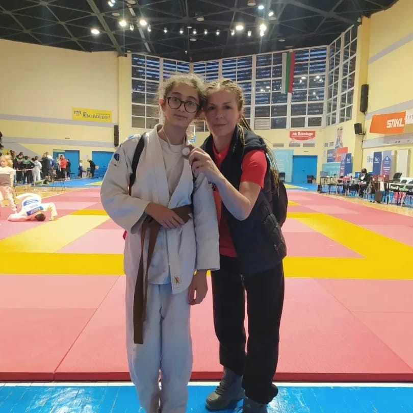 Karapürçekli judocular Bulgaristan'dan madalyalarla döndü