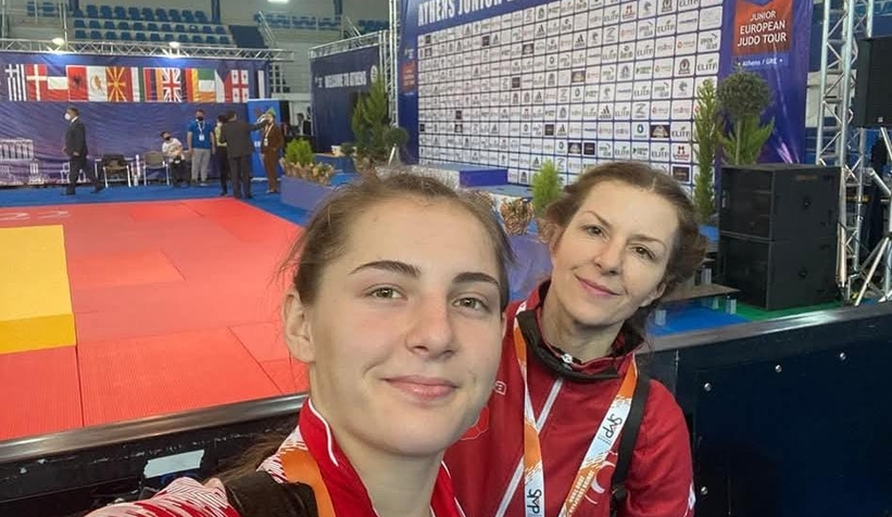 Karapürçekli sporcular gururlandırdı