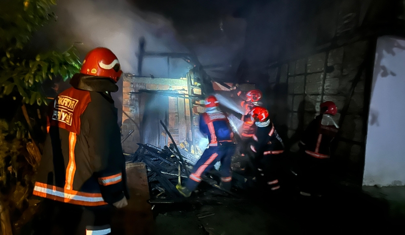 Karapürçekte yangın