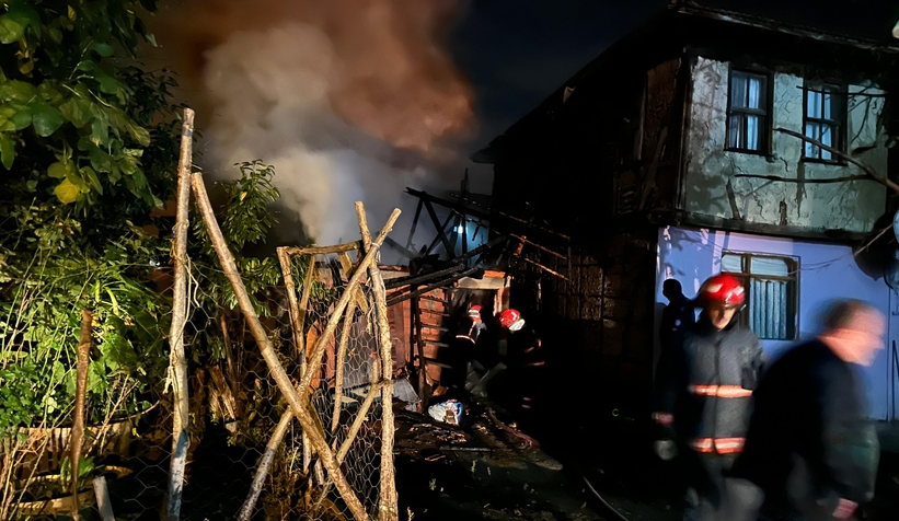 Karapürçekte yangın