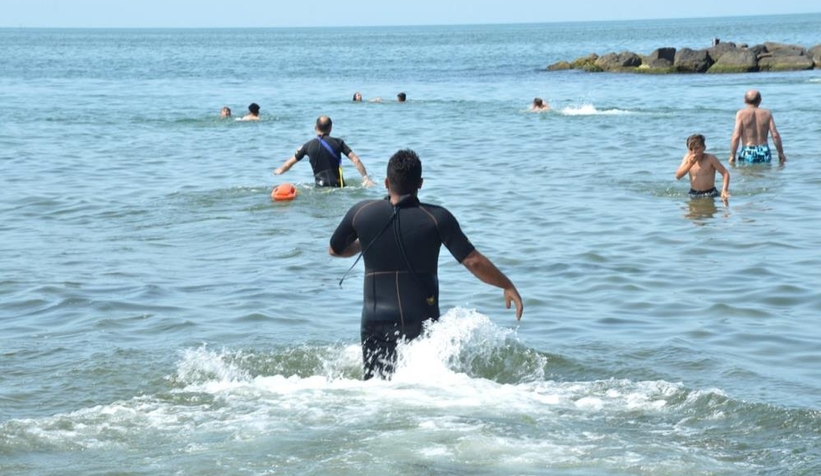 karasu-da-2-kisi-bogulma-tehlikesi-gecirdiznnncjvsqk