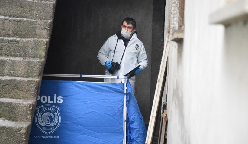 Karasu'da ceset bulundu