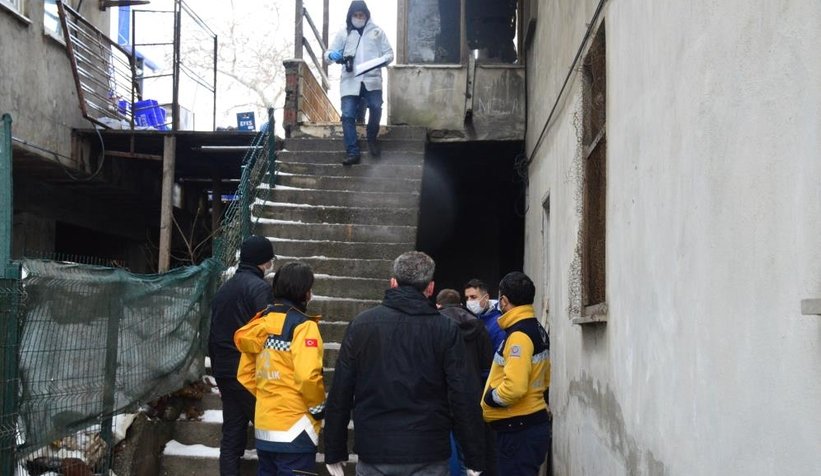 Karasu'da ceset bulundu