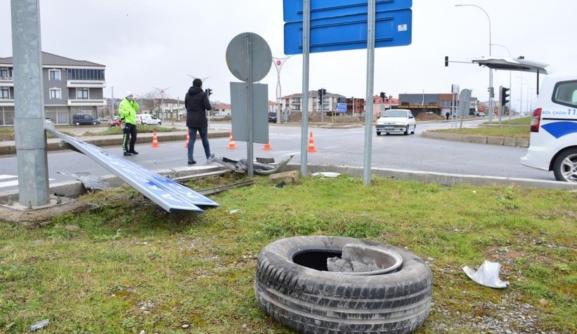 Karasu'da feci kaza; 2 yaralı