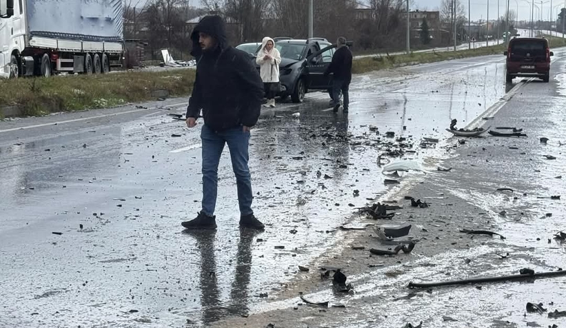 karasu-da-feci-kaza-yaralilar-vark2r3suzlnn