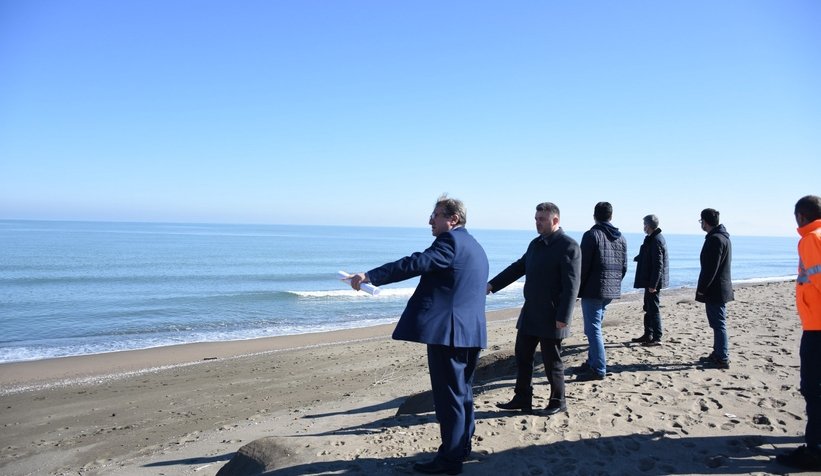 Karasu'da kıyı erozyonu için harekete geçildi