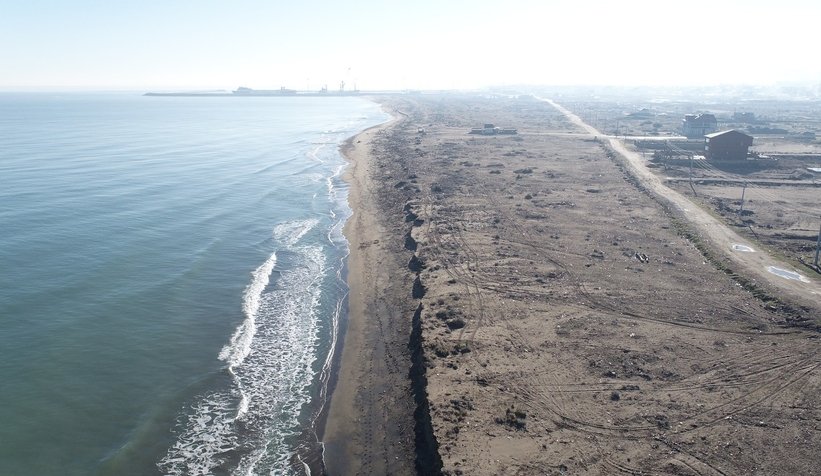 Karasu'da kıyı erozyonu için harekete geçildi