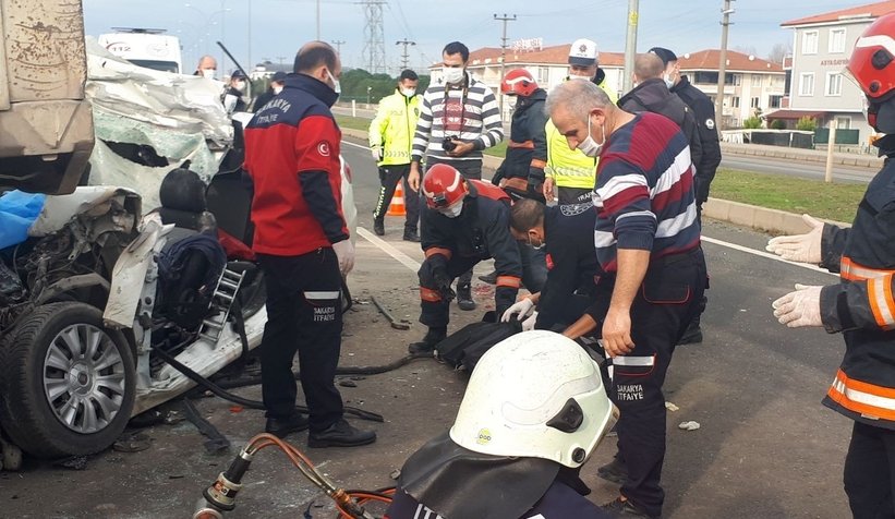 Karasu'da korkunç kaza: 1 ölü