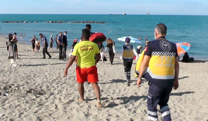 Karasu'da panik anları; Ölümün kıyısından aldılar