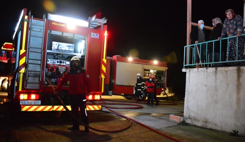 Karasu'da yangın; Kundaklama şüphesi