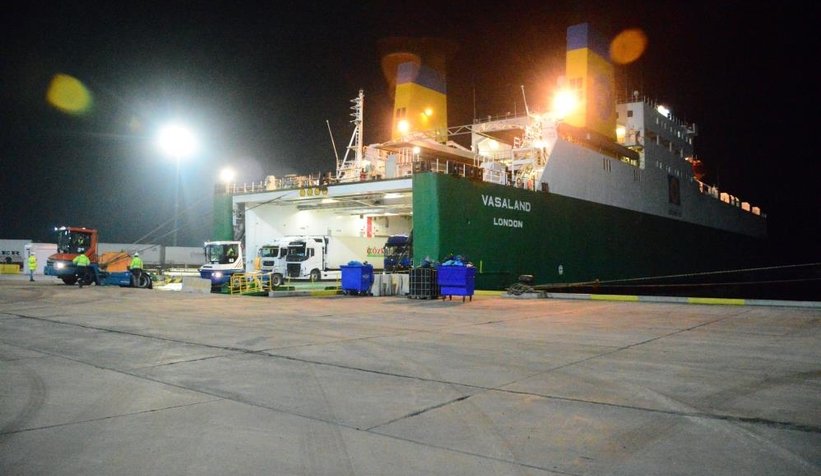 Karasu'dan Romanya'ya ilk Ro Ro gemisi yola çıktı