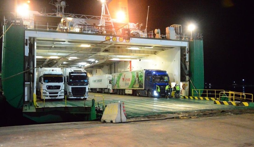 Karasu'dan Romanya'ya ilk Ro Ro gemisi yola çıktı