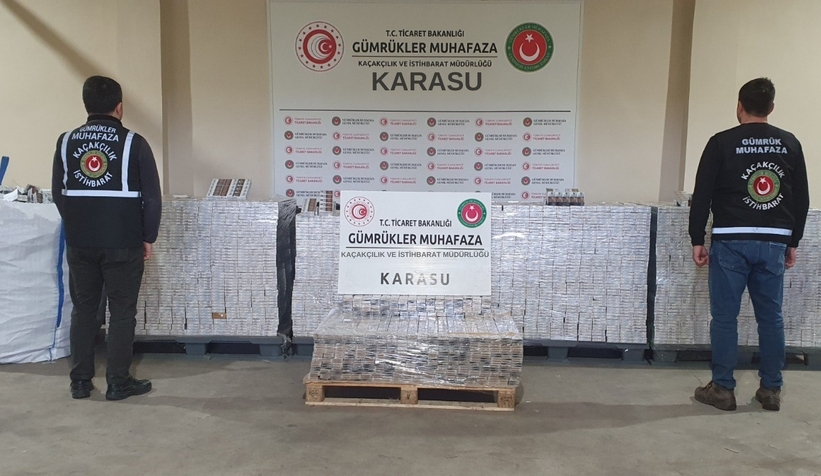 karasu-limani-nda-82-milyon-liralik-kacak-sigara-operasyonuevp5yy9czw