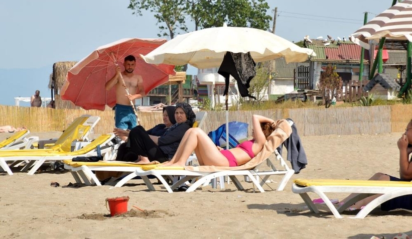 Karasu'ya tatilci akını