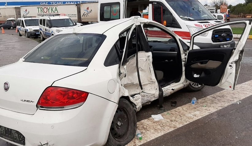 Karasu yolu savaş alanına döndü: 8 yaralı