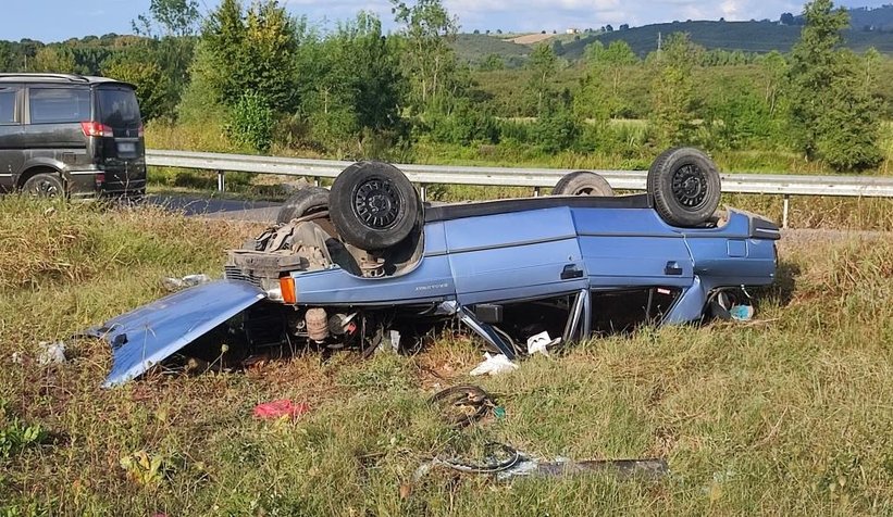 Karasu yolunda feci kaza