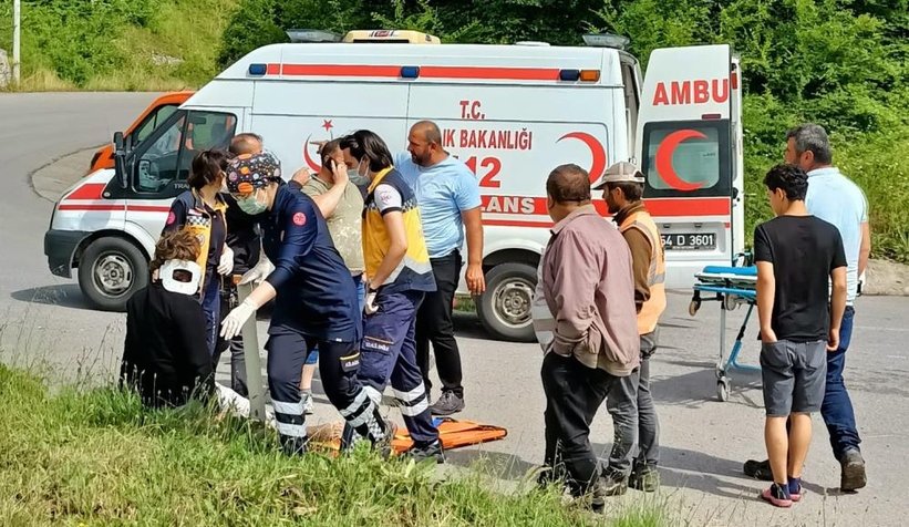 Karasu yolunda kaza: 3 yaralı