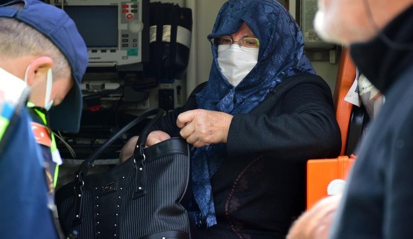 Karasu yolunda kaza: 3 yaralı