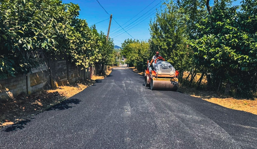 karasuda-bir-mahallenin-ulasim-hatti-daha-yenilendiqujvtvfmcm
