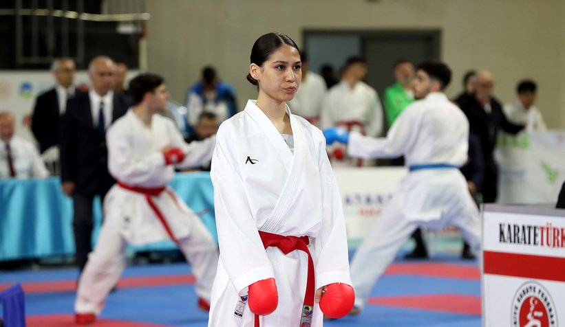 karate-siyonasina-buyuksehirli-sporcular-damga-vurdutvfstgpeb2