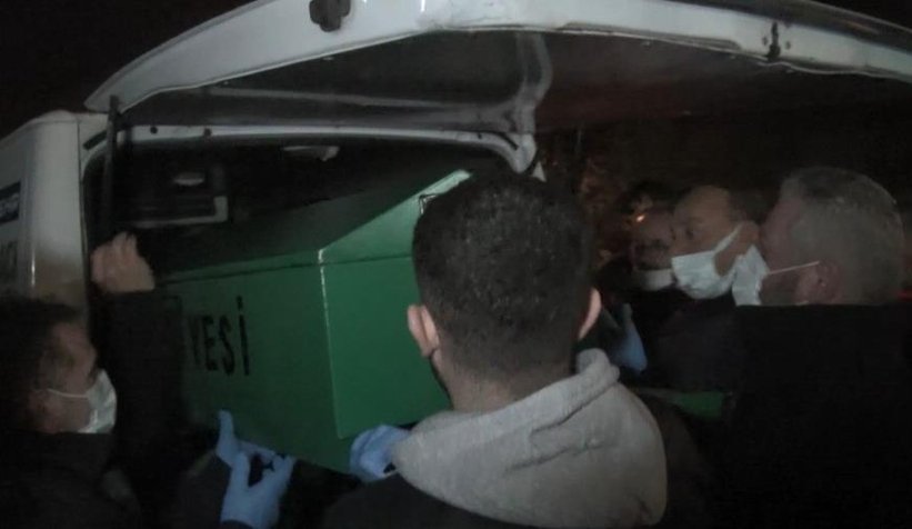 Kardeşinin cesedini buldu