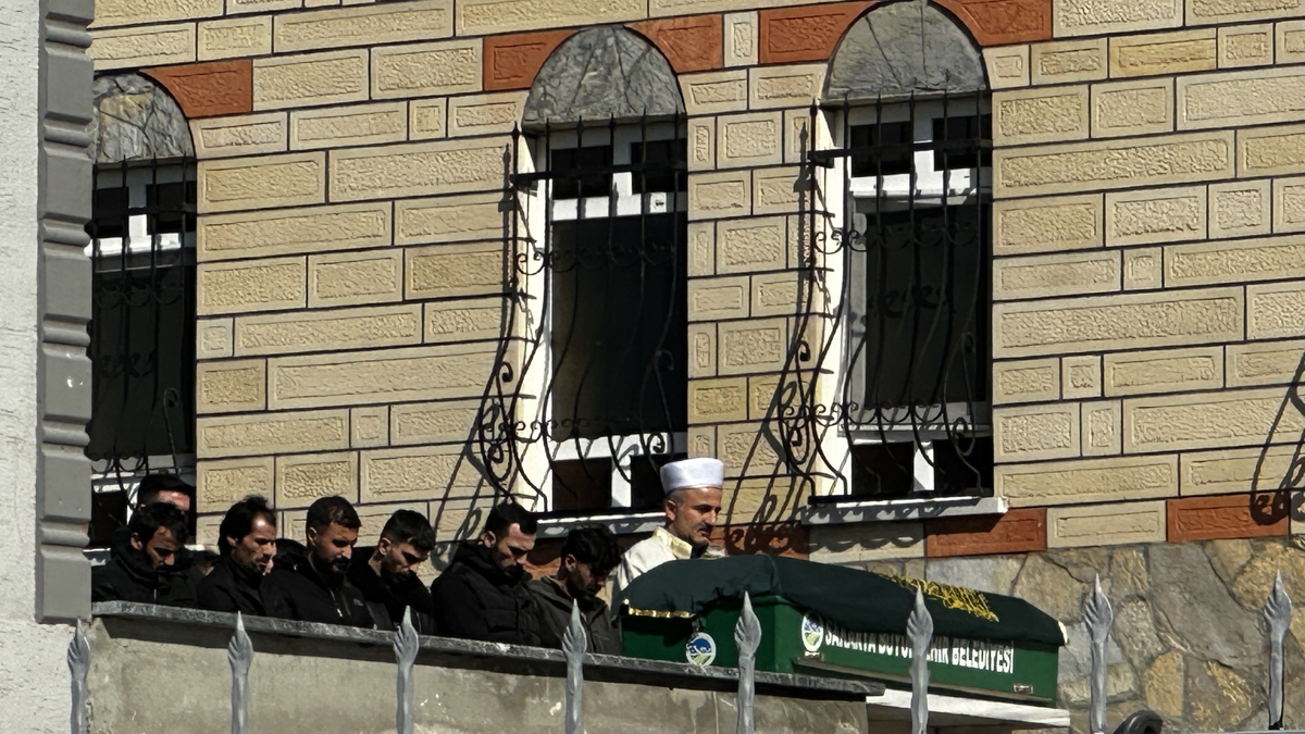 Kardeşlerden biri toprağa diğeri cezaevine gitti