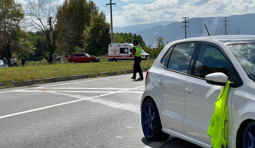 Karşı Yöne Geçti