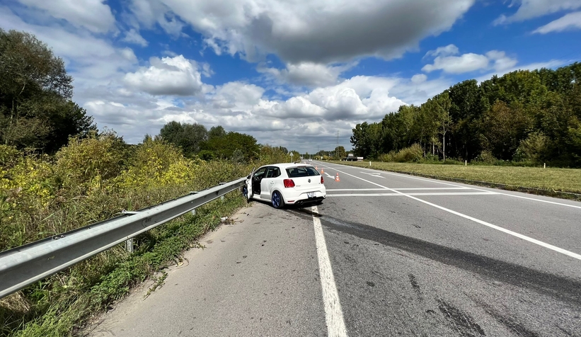 Karşı Yöne Geçti