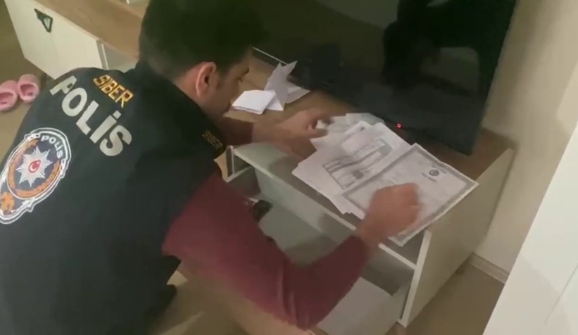 karsiliksiz-cek-ve-senetlerle-17-milyon-lira-dolandirdilaregrnzvfqeg