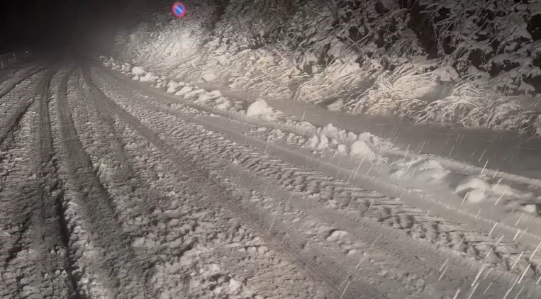 kartepe-de-kar-yagisi-etkili-oluyorqjhmq1jhy3