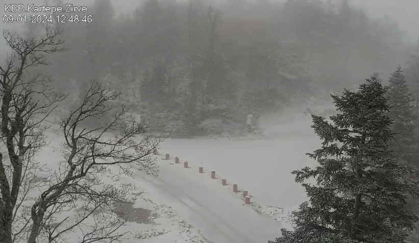 Kartepe'de yılın ilk kar yağışı başladı