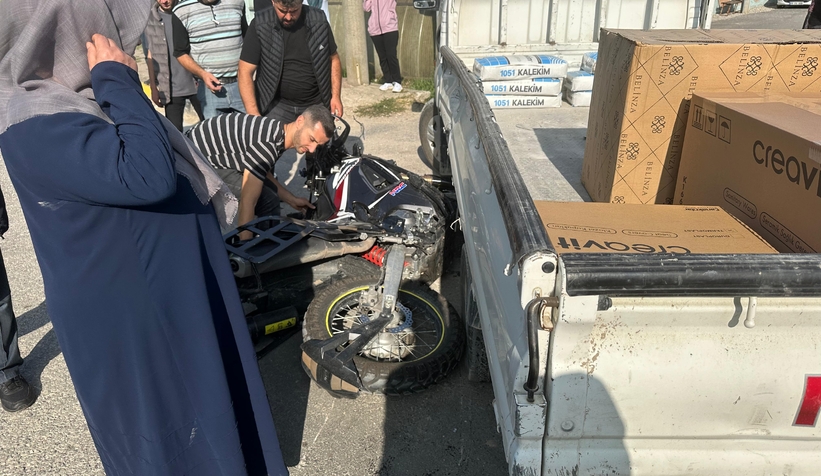 Kaskı sayesinde kazayı hafif yaralı atlattı