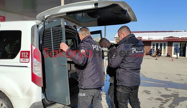 Katil zanlısı çelik yelekle adliyeye sevk edildi